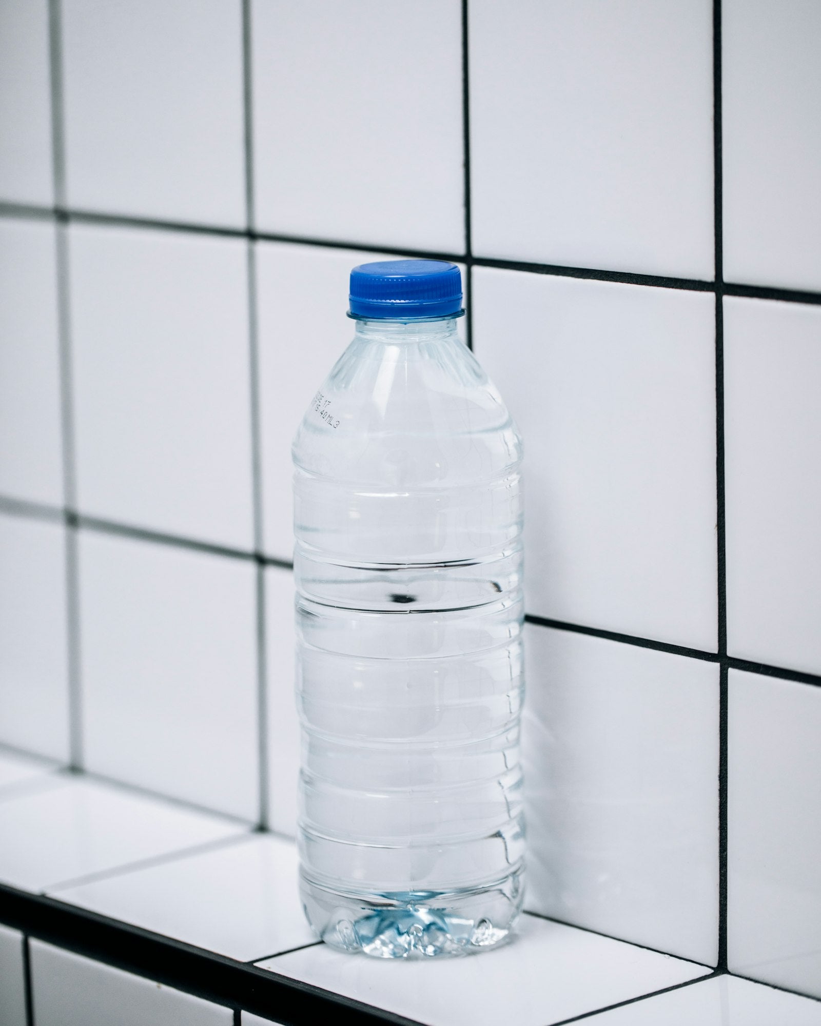 Empty PET bottles, 1881 neck finish